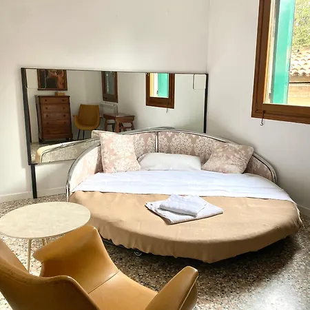 Apartman Vicino Chiesa Della Salute